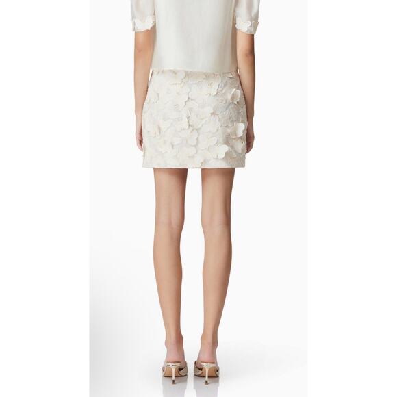 Elliatt Scarlett Butterfly Appliqué Skirt - Picture 3 of 4